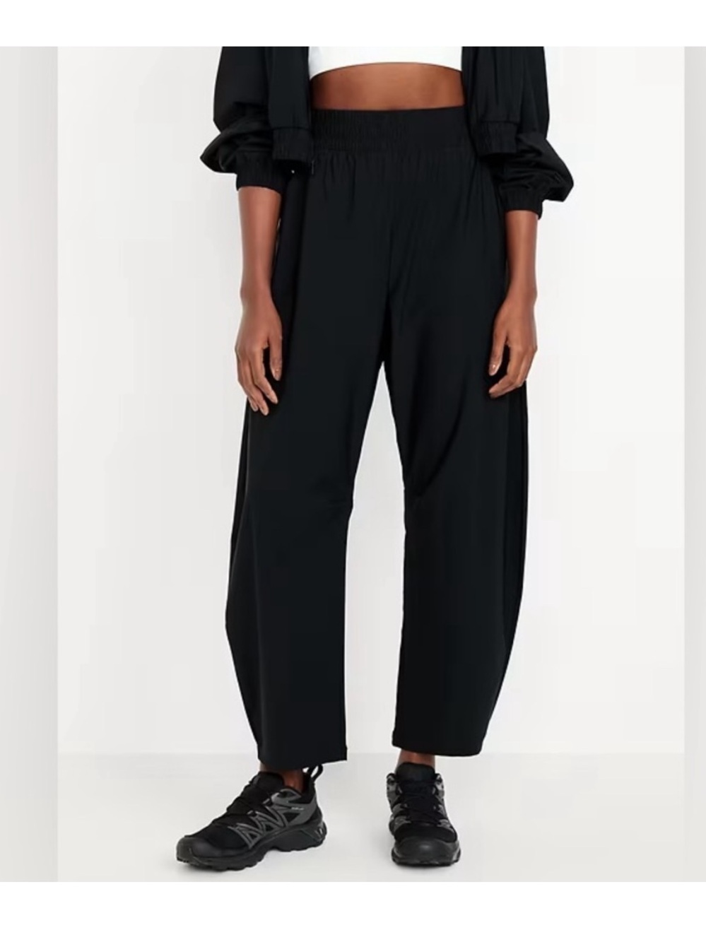 Old Navy High Waisted SleekTech Barrel Ankle Pants in Black. Travel. Office. SZL